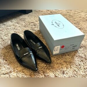 Prada Point Toe Flats Loafers